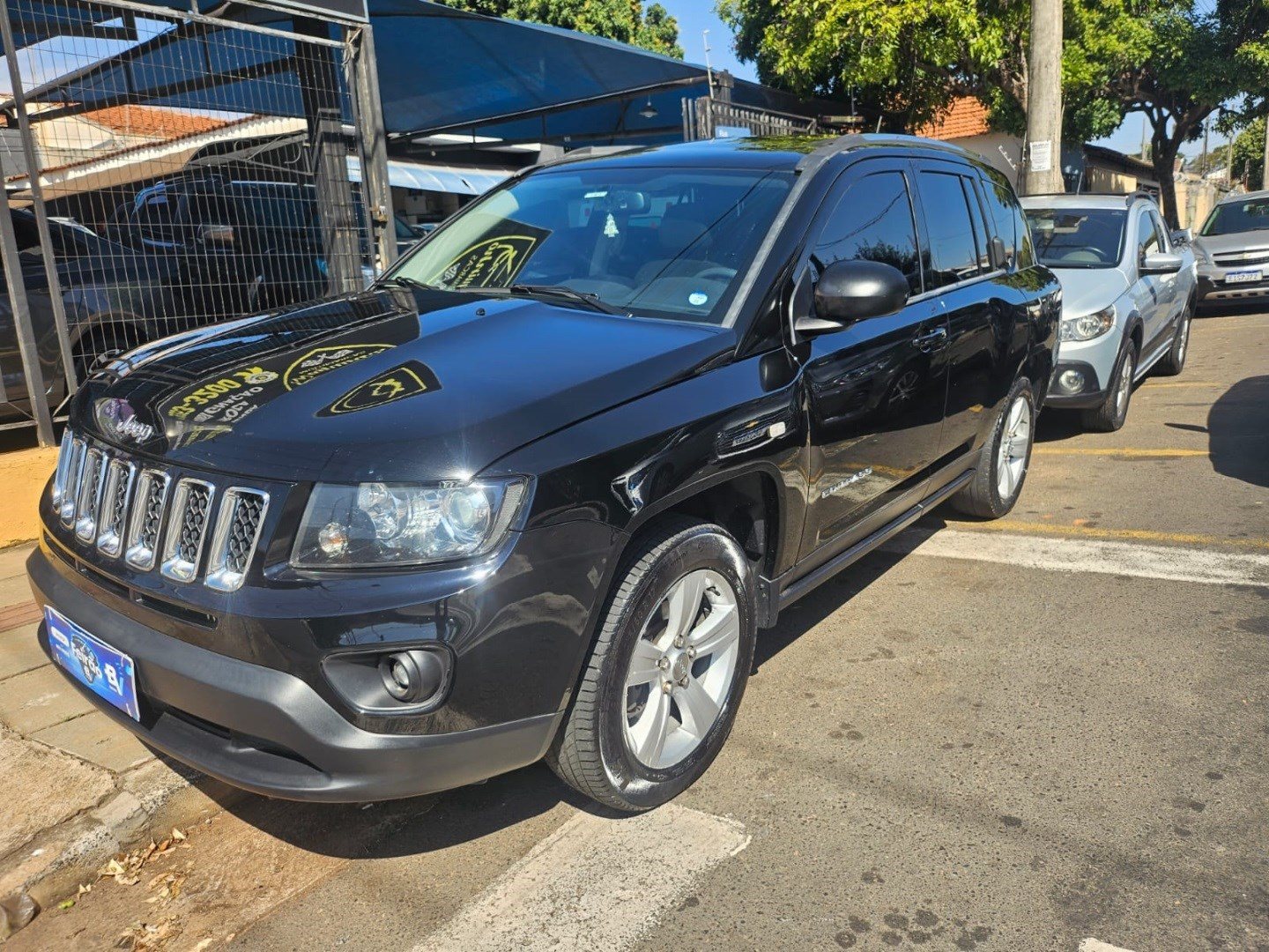 JEEP COMPASS 2.0 SPORT 4X2 16V GASOLINA 4P AUTOMÁTICO