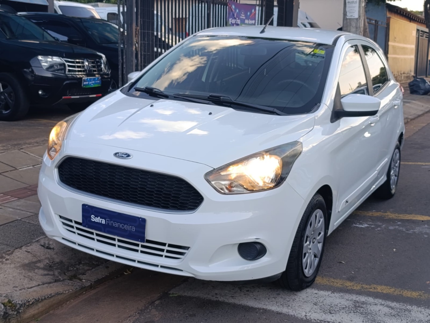FORD KA