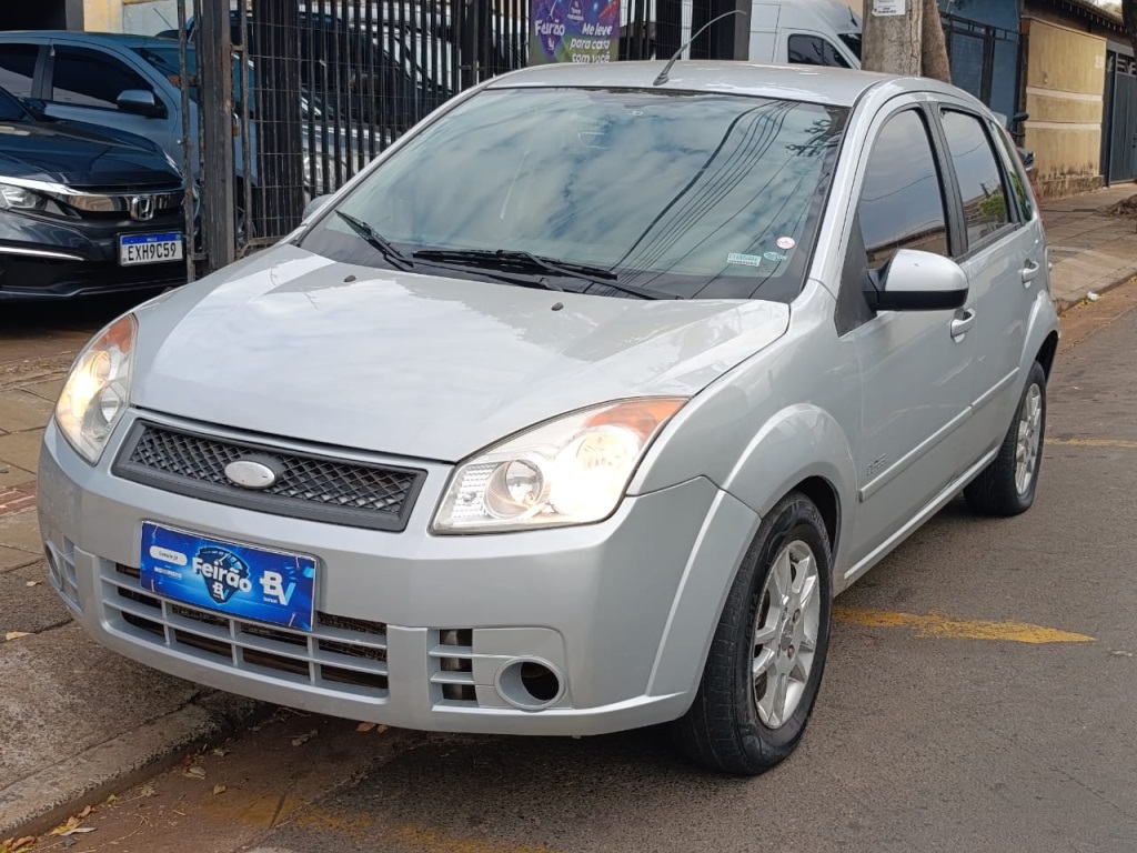 FORD FIESTA 1.6 MPI HATCH 8V FLEX 4P MANUAL