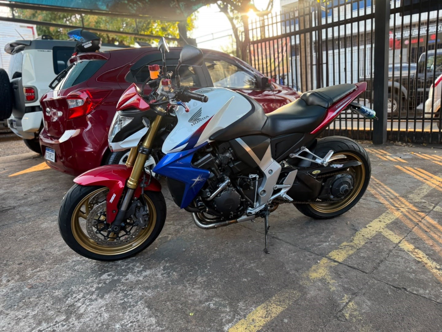 HONDA CB 1000R