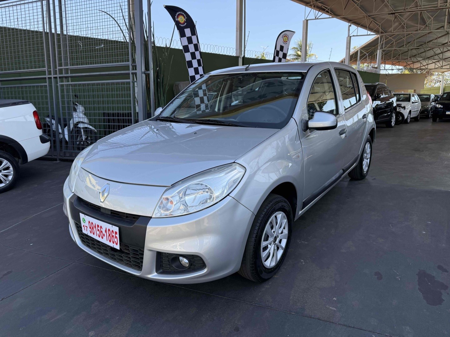 RENAULT SANDERO 1.0 EXPRESSION 16V FLEX 4P MANUAL