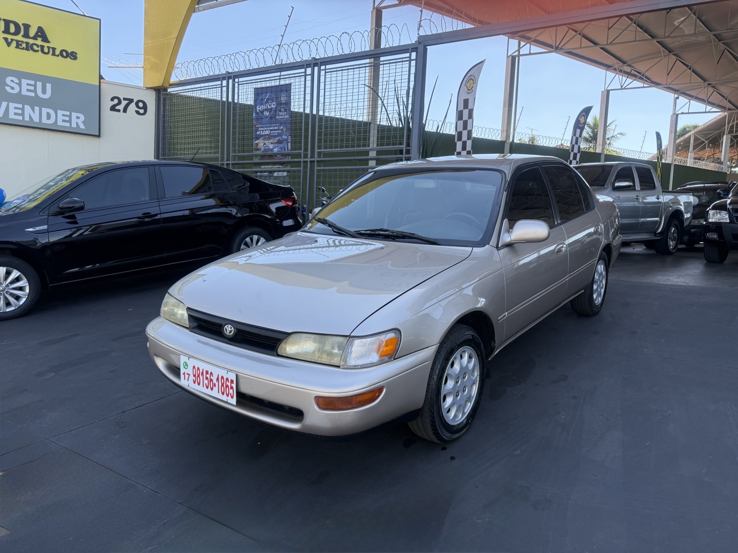 TOYOTA COROLLA 1.8 LE 16V GASOLINA 4P MANUAL