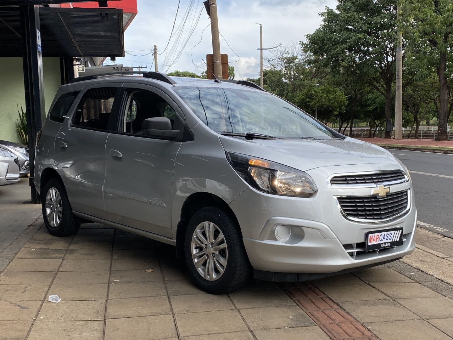 CHEVROLET SPIN