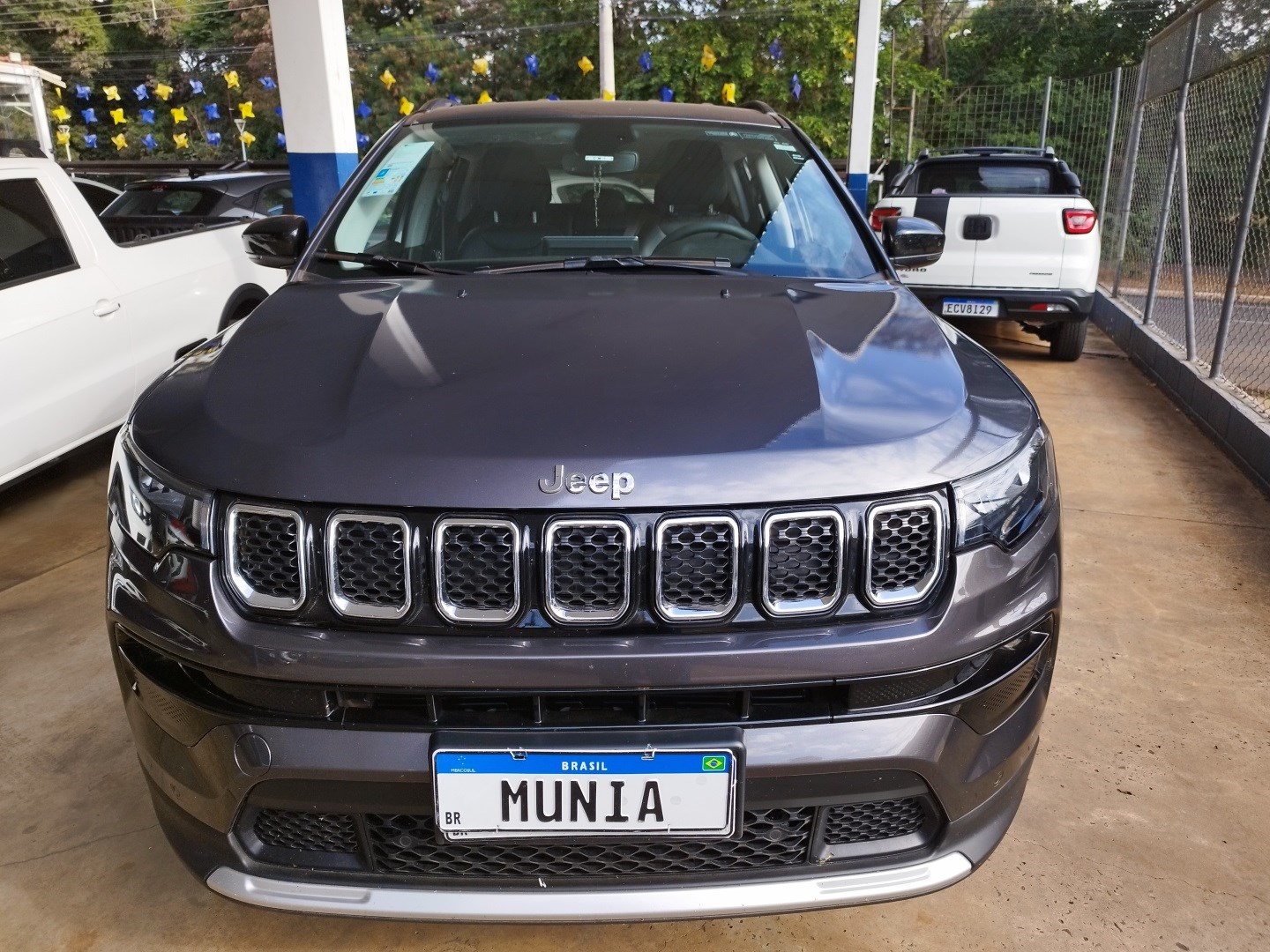 JEEP COMPASS 1.3 T270 TURBO FLEX LONGITUDE AT6