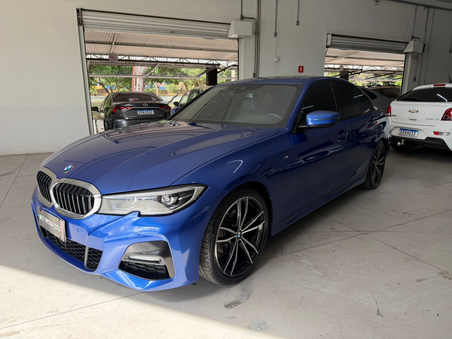 BMW 320i