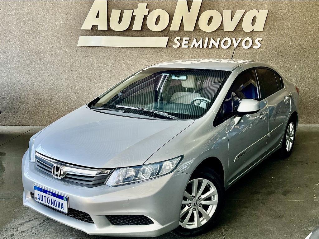 HONDA CIVIC 1.8 LXS 16V FLEX 4P AUTOMÁTICO