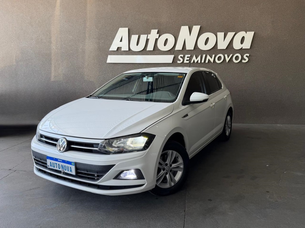 VOLKSWAGEN POLO 1.0 200 TSI COMFORTLINE AUTOMÁTICO