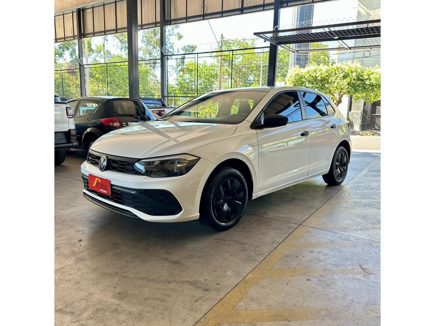 VOLKSWAGEN POLO 1.0 MPI TRACK MANUAL