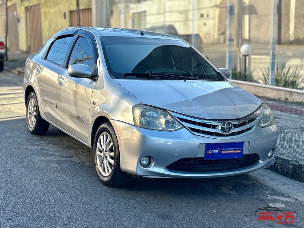 TOYOTA ETIOS