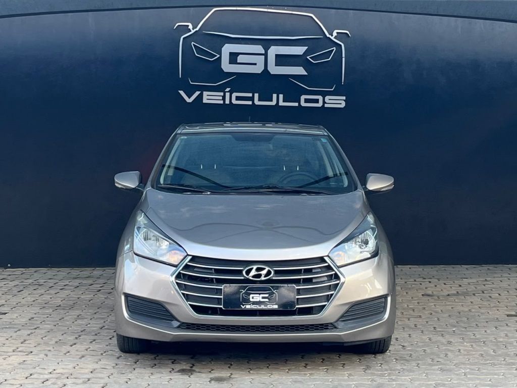 Hyundai HB20S 1.6 Comfort Plus 16V Flex 4P Automático - foto 2