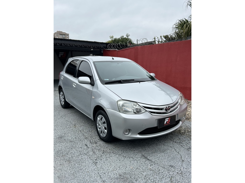 TOYOTA ETIOS