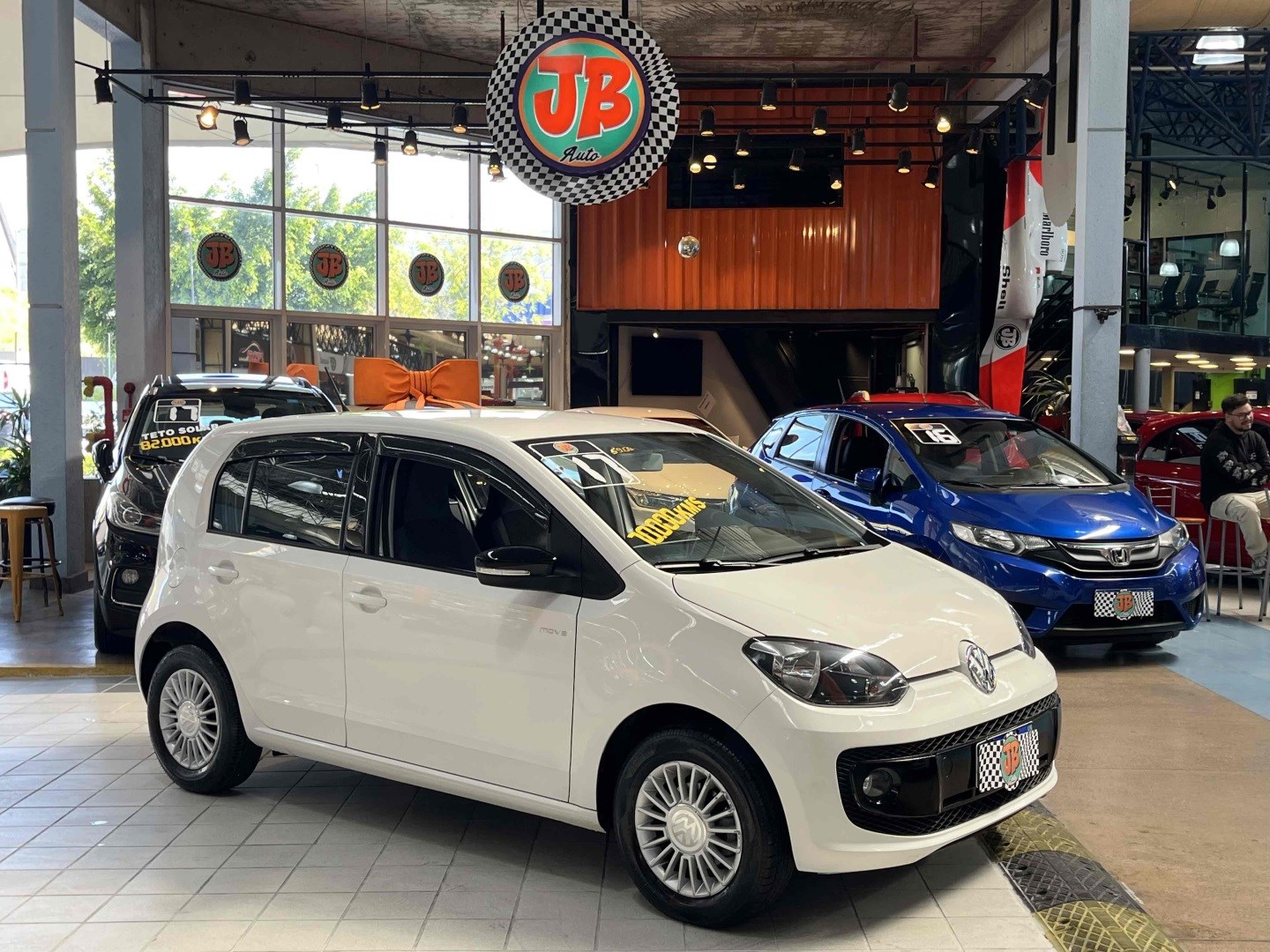 VOLKSWAGEN UP