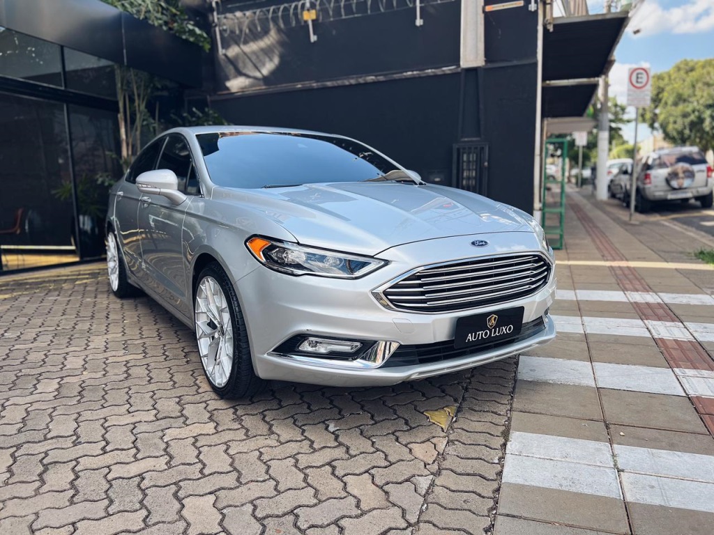 FORD FUSION