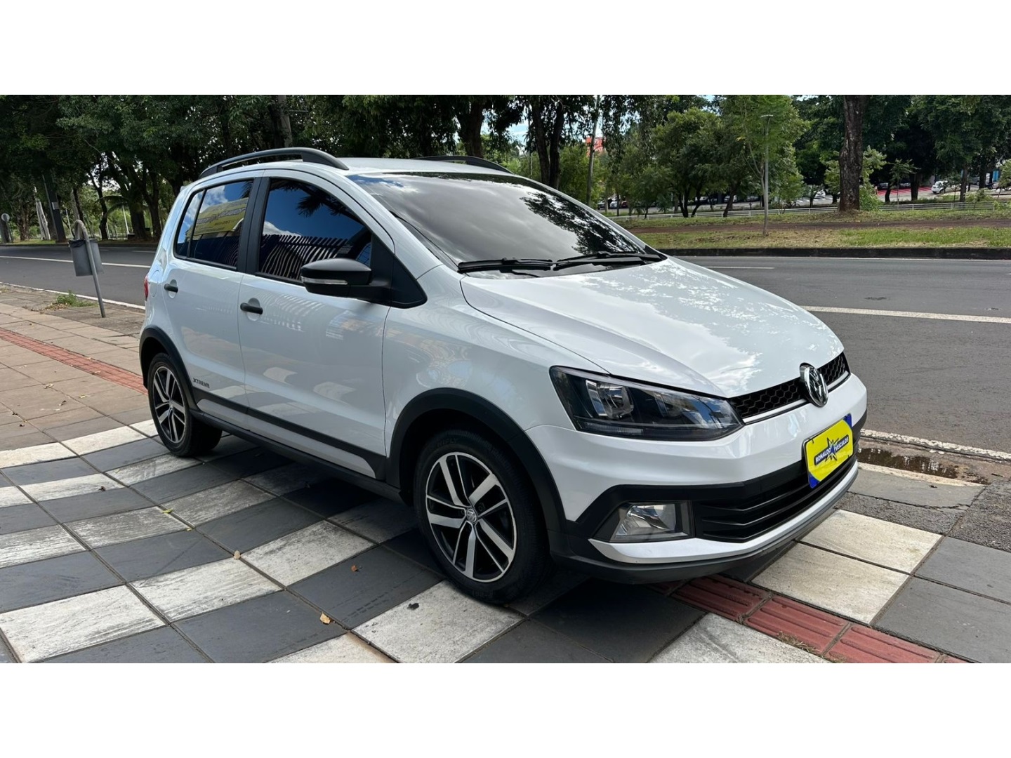 VOLKSWAGEN FOX