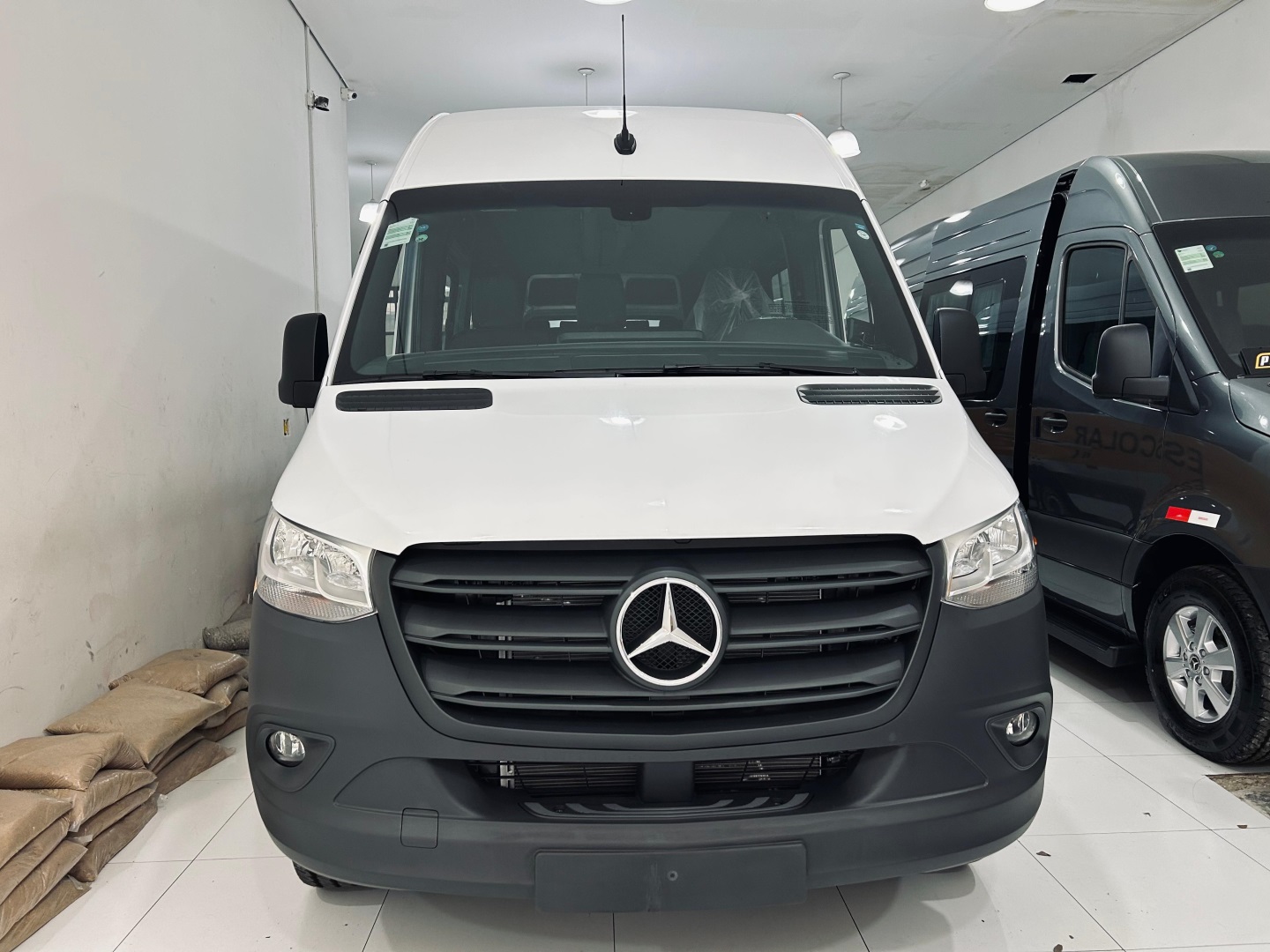 MERCEDES-BENZ SPRINTER