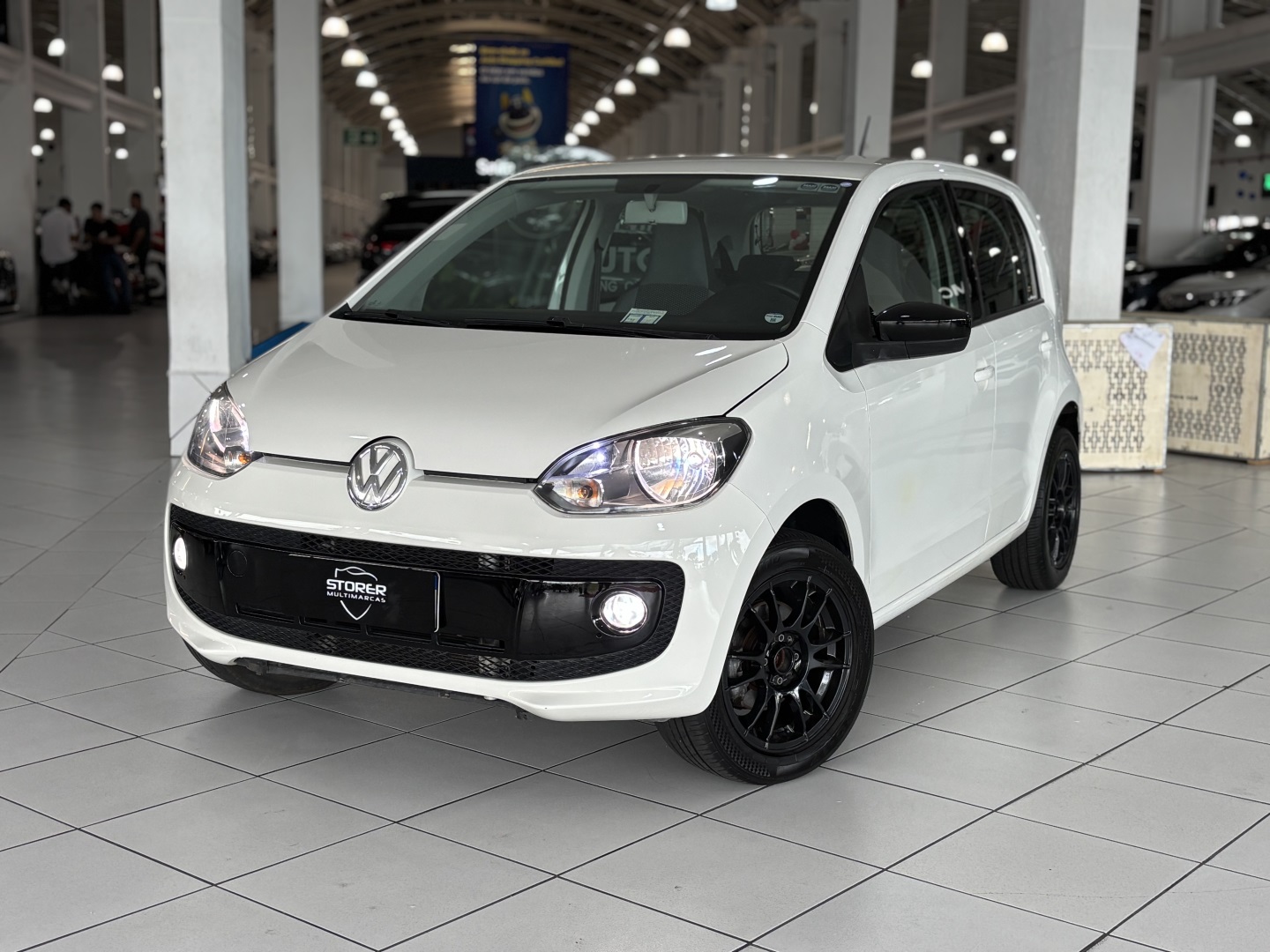 VOLKSWAGEN UP