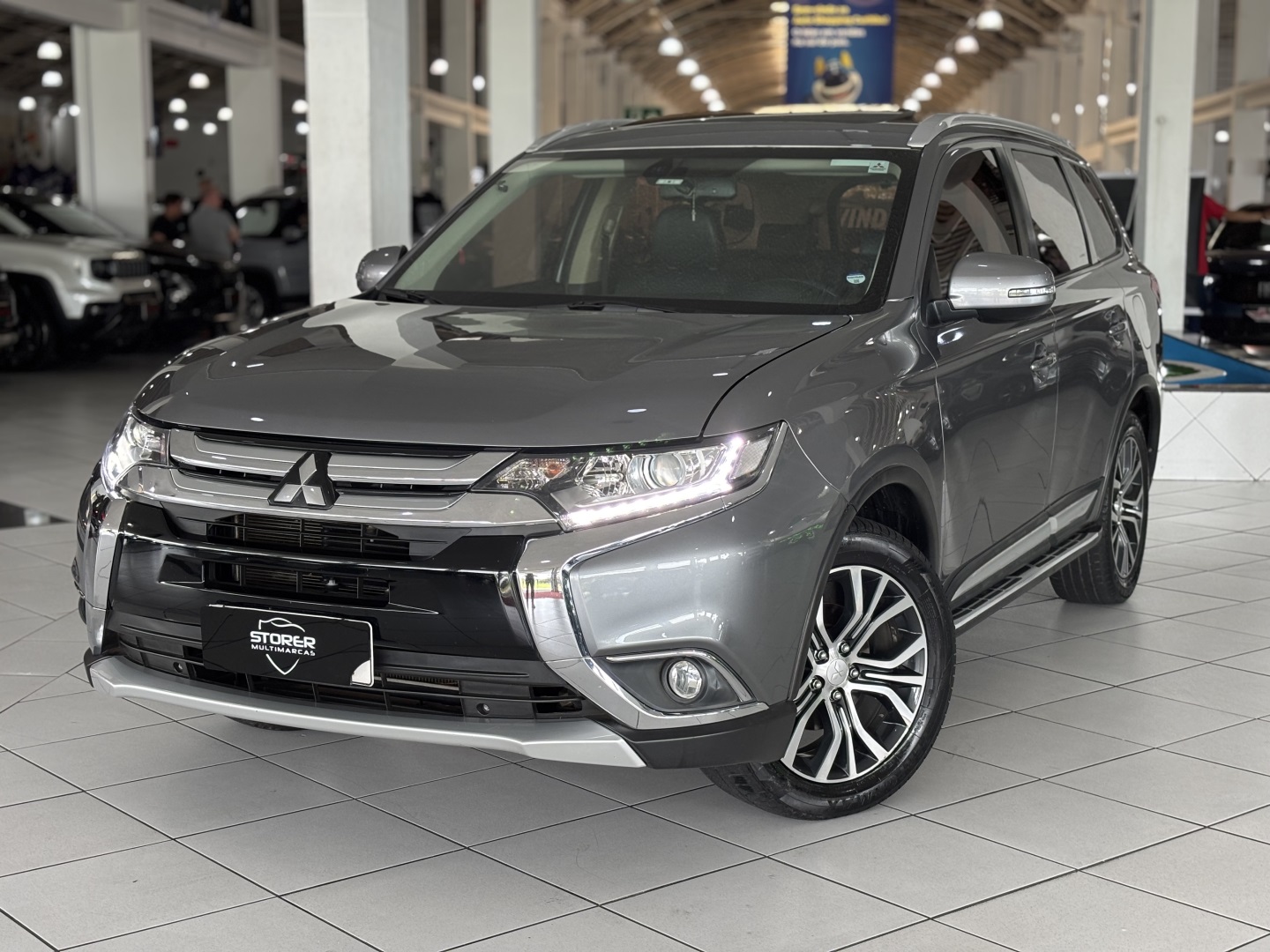 MITSUBISHI OUTLANDER