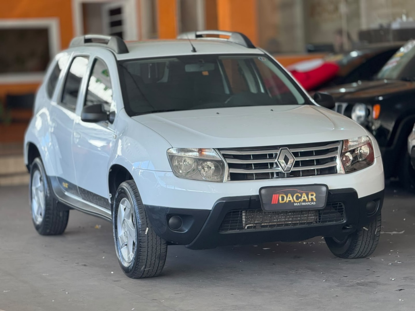 RENAULT DUSTER