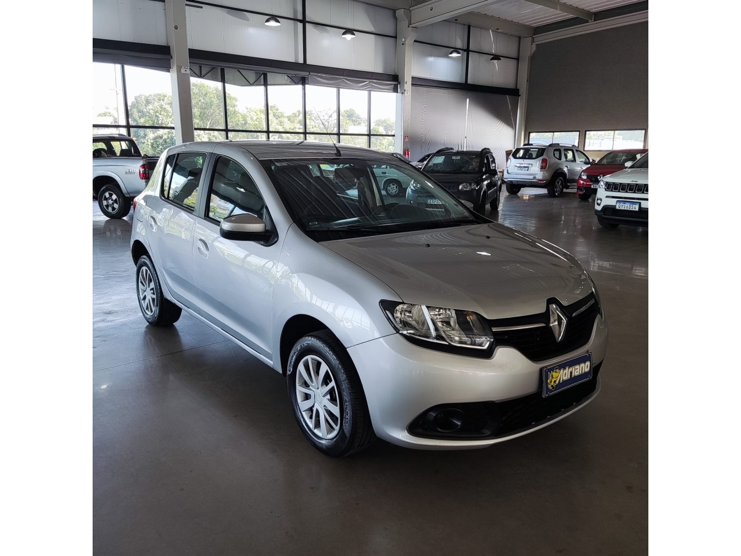 RENAULT SANDERO