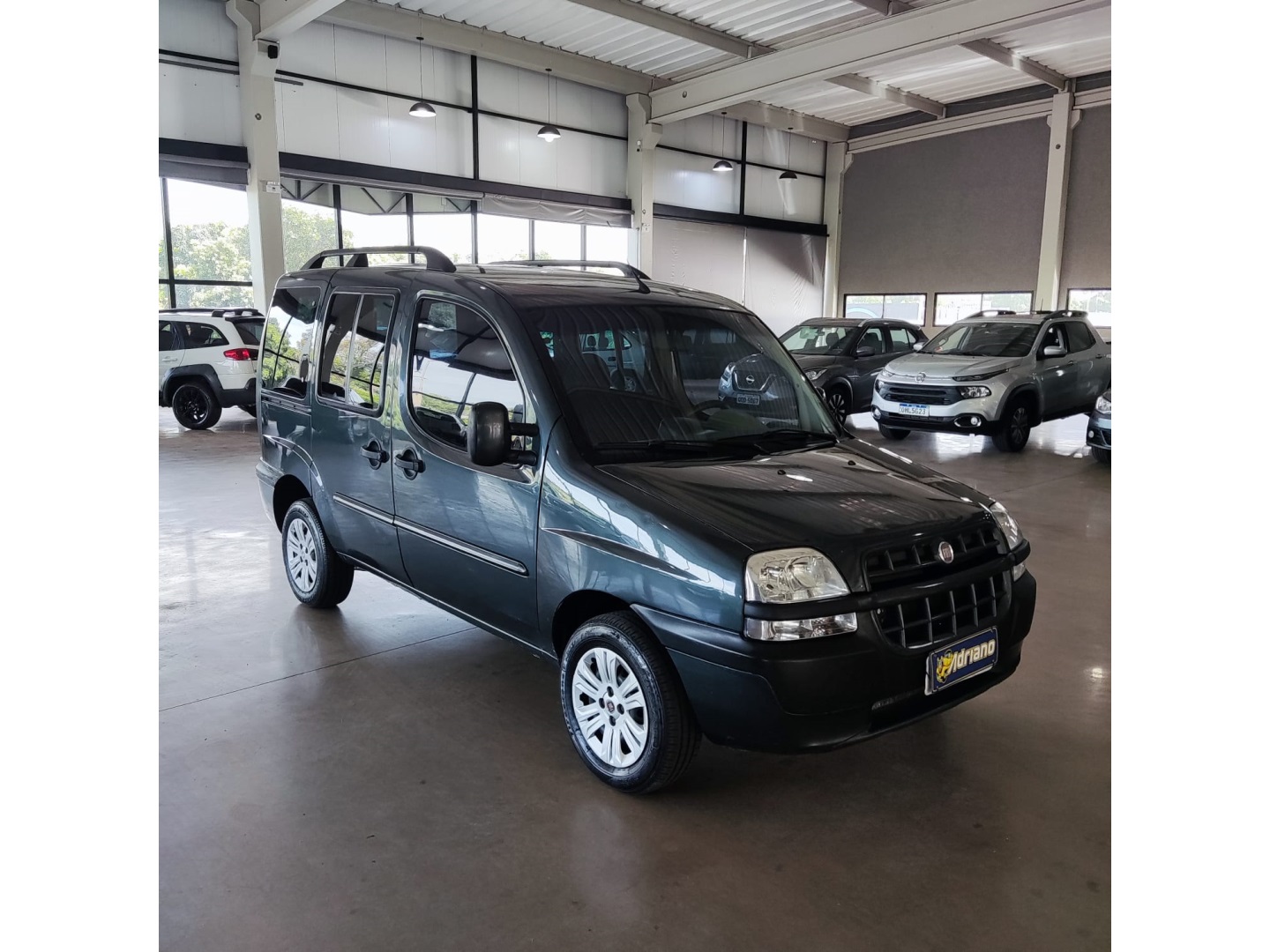 FIAT DOBLO 1.8 MPI HLX 8V FLEX 4P MANUAL