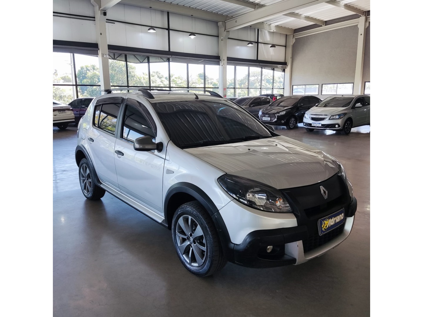RENAULT SANDERO 1.6 STEPWAY 16V FLEX 4P AUTOMÁTICO