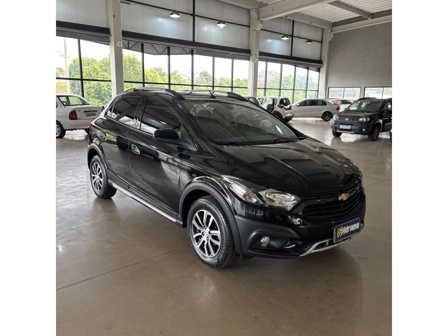 CHEVROLET ONIX 1.4 MPFI ACTIV 8V FLEX 4P AUTOMÁTICO