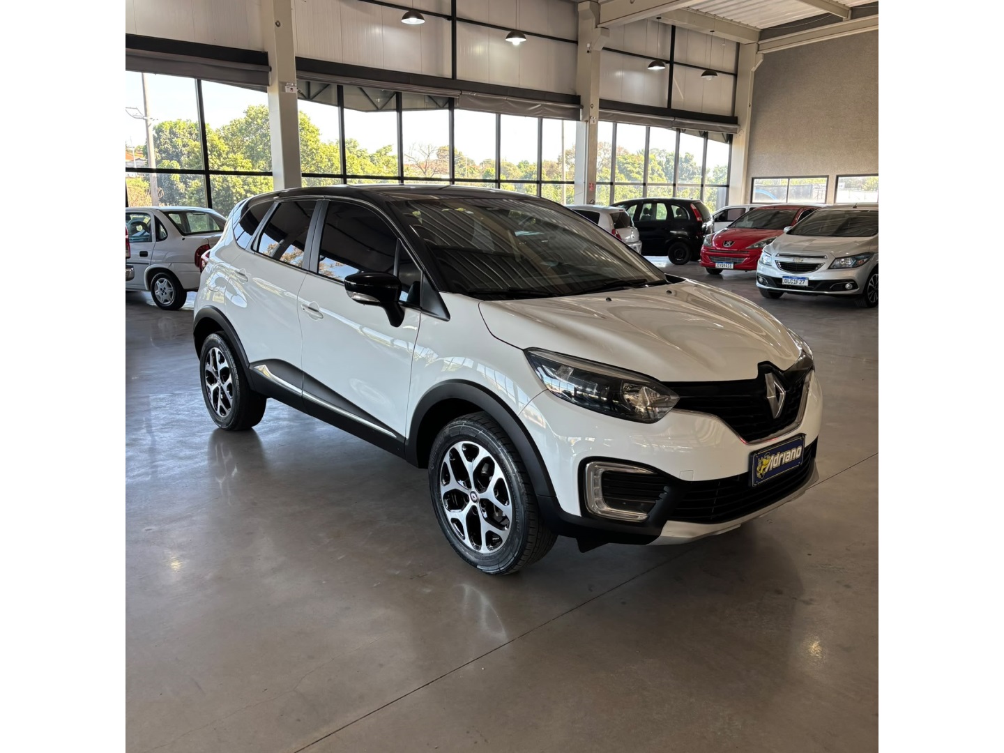 RENAULT CAPTUR
