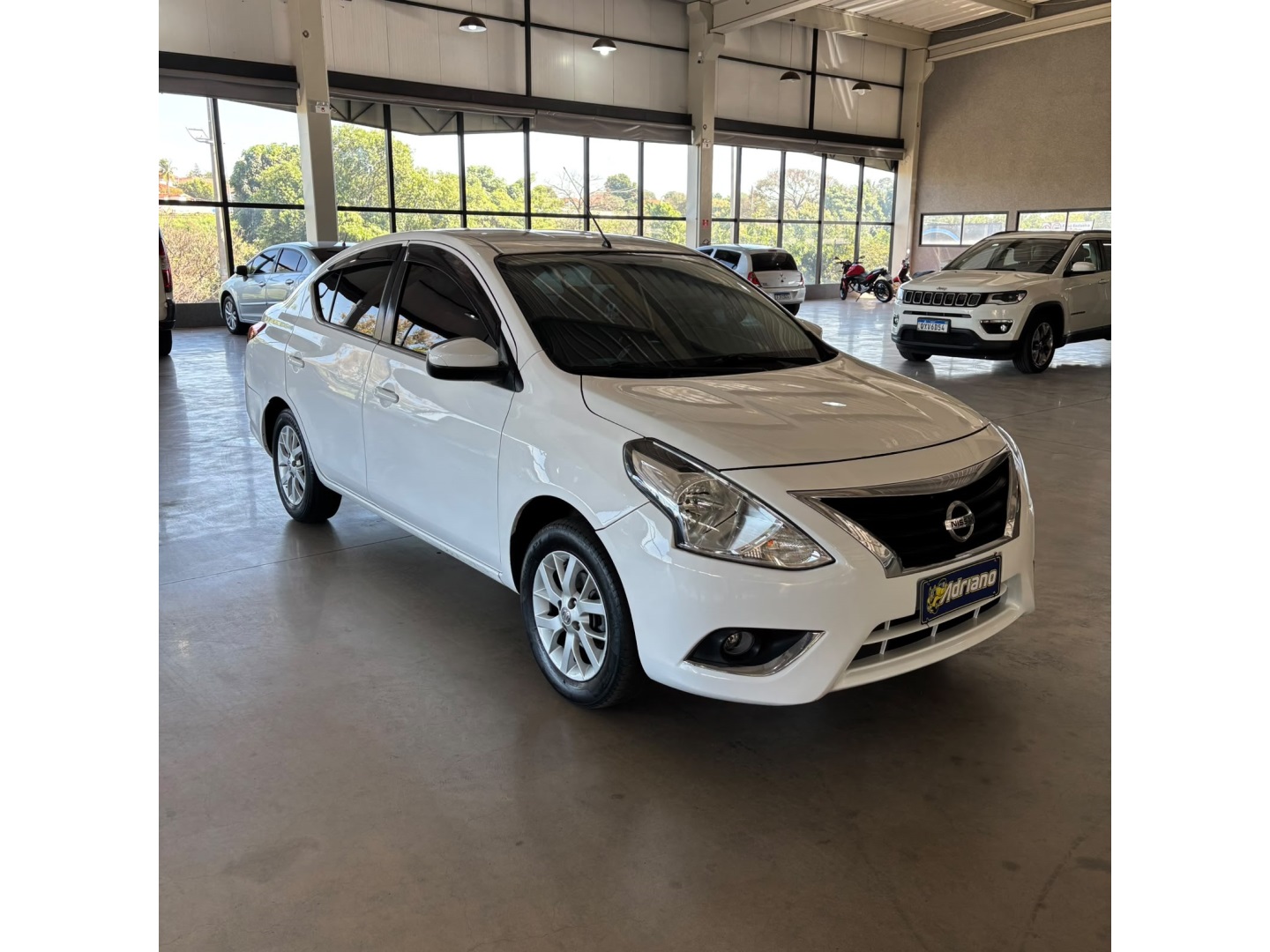 NISSAN VERSA