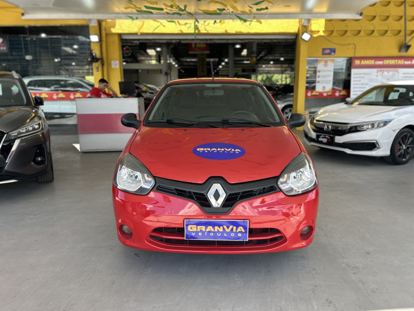 RENAULT CLIO
