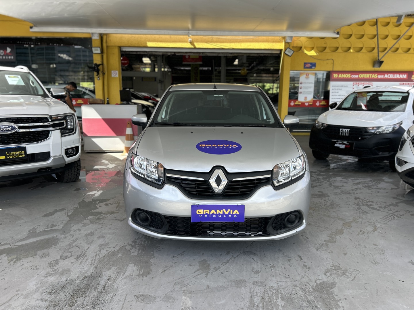 RENAULT SANDERO