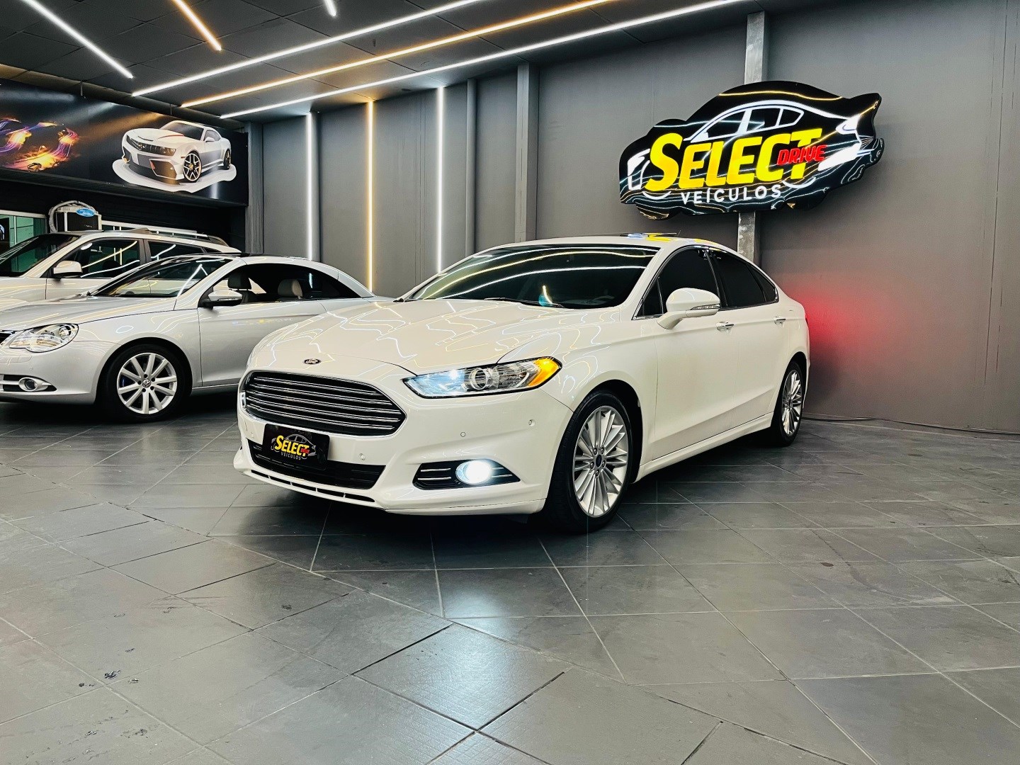 FORD FUSION