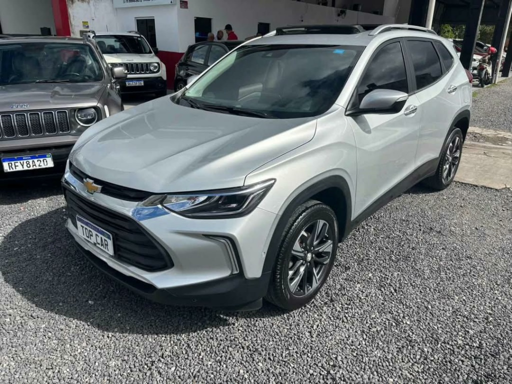 CHEVROLET TRACKER