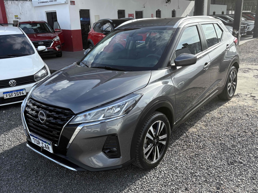 NISSAN KICKS