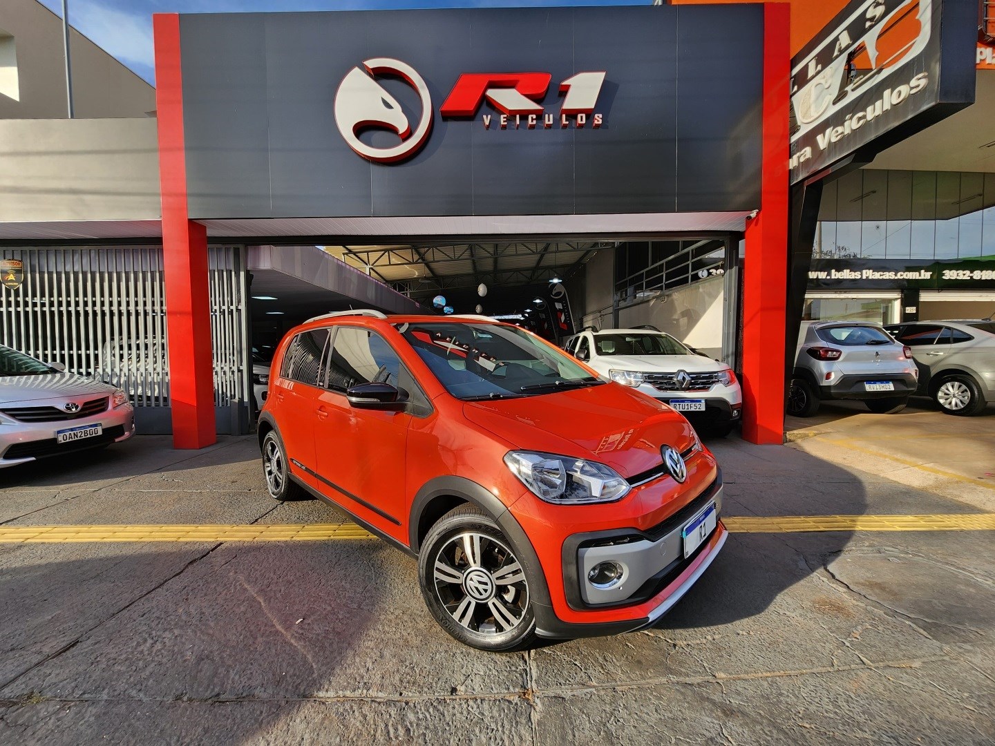 VOLKSWAGEN CROSS UP