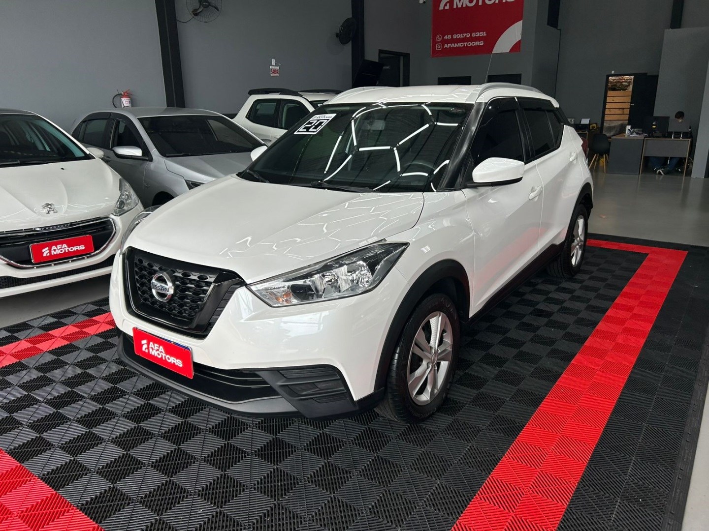 NISSAN KICKS