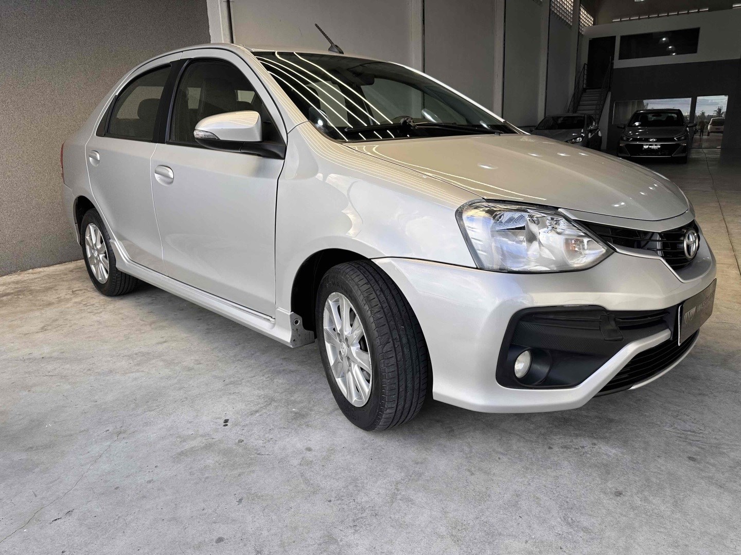 TOYOTA ETIOS