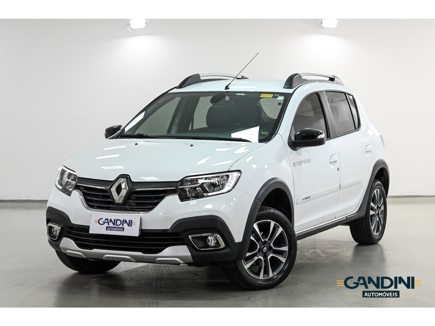 RENAULT SANDERO 1.6 16V SCE FLEX STEPWAY ICONIC X-TRONIC