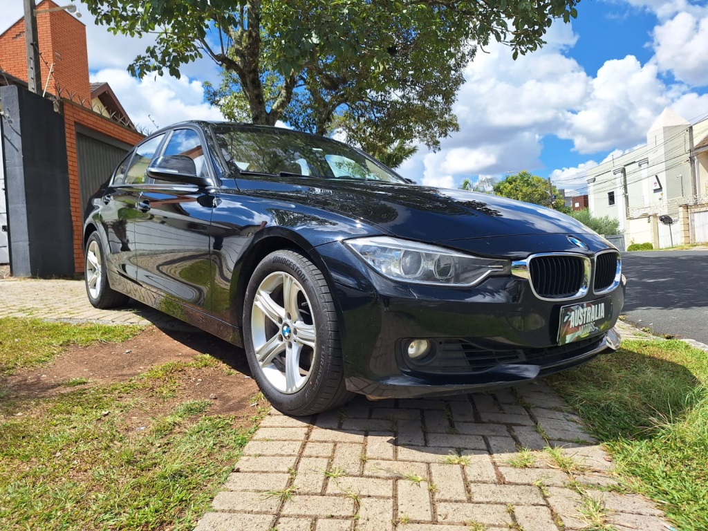 BMW 320i
