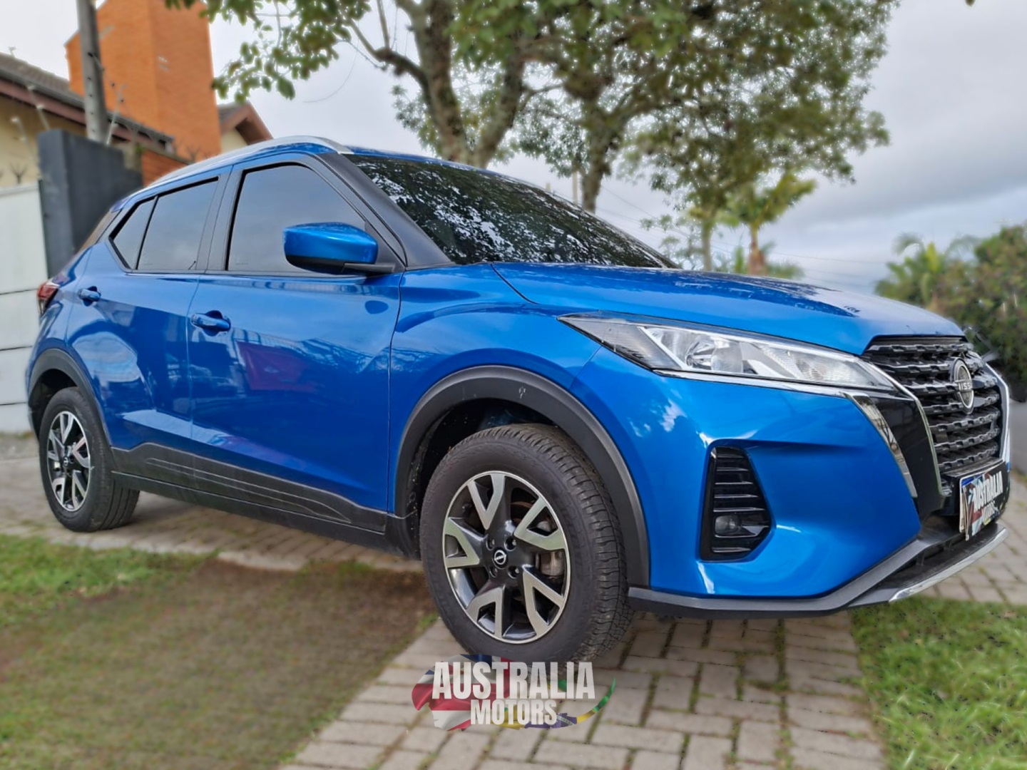 NISSAN KICKS