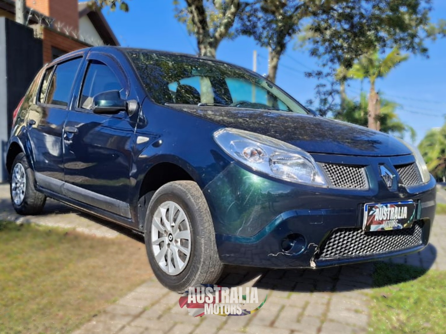 RENAULT SANDERO
