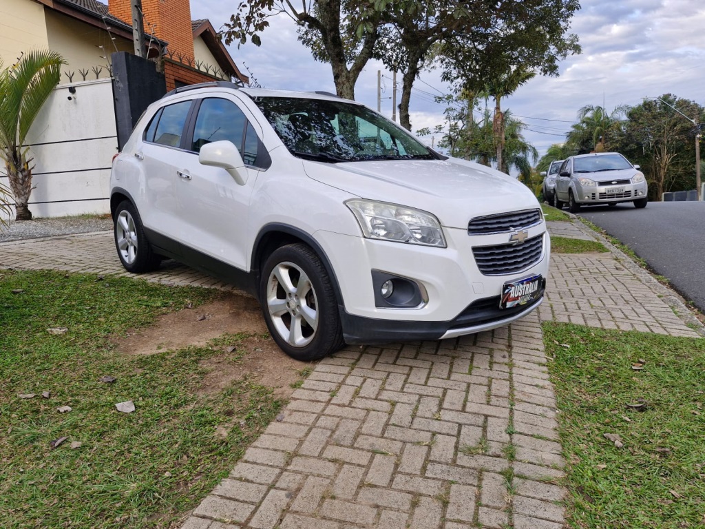 CHEVROLET TRACKER