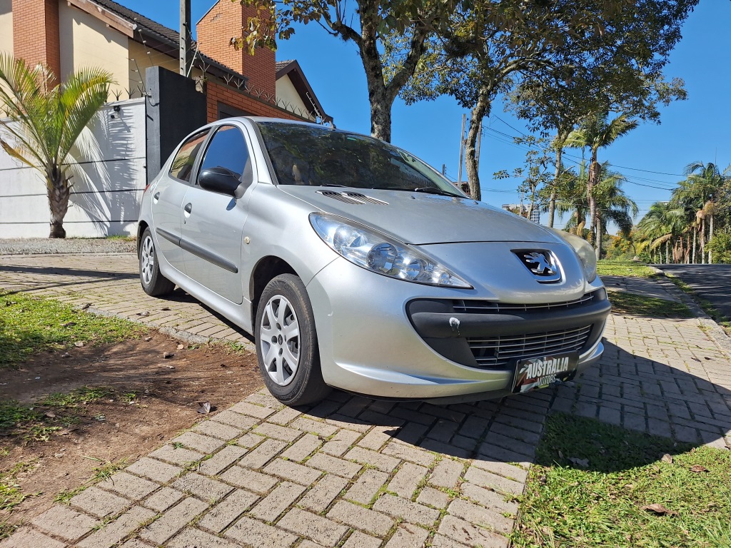 PEUGEOT 207