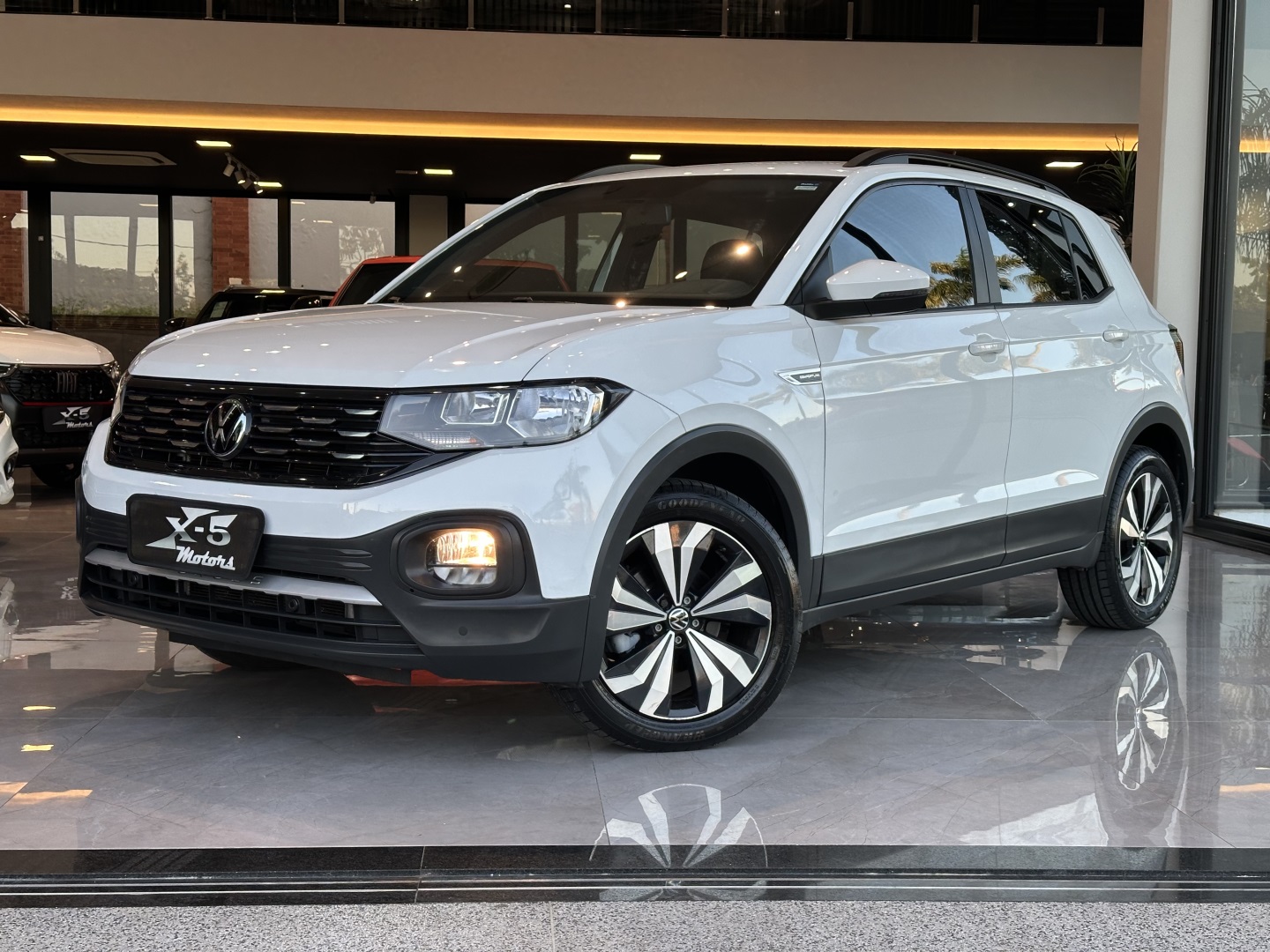 VOLKSWAGEN T-CROSS