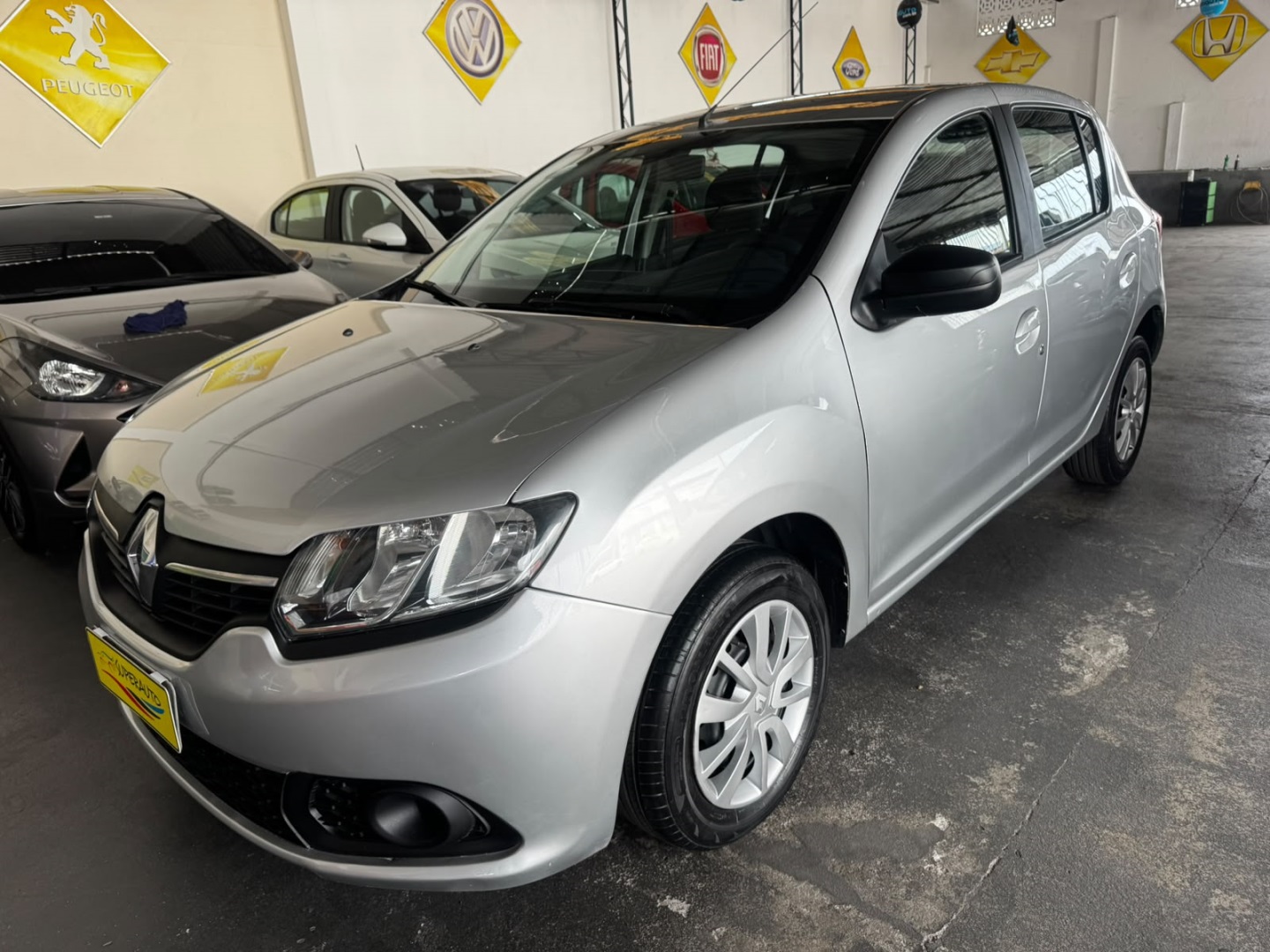 RENAULT SANDERO