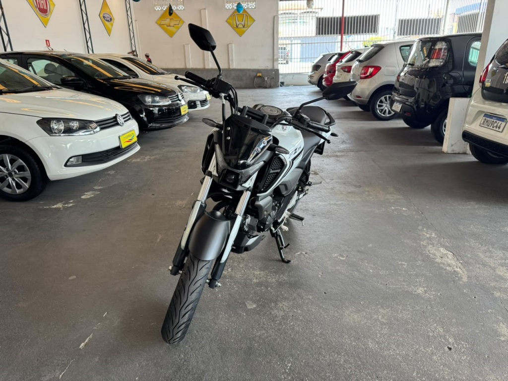 YAMAHA FZ15 FAZER ABS