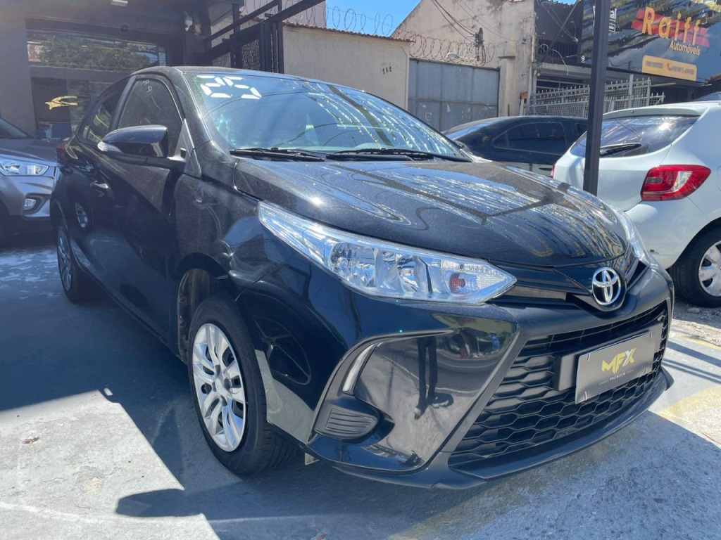 TOYOTA YARIS