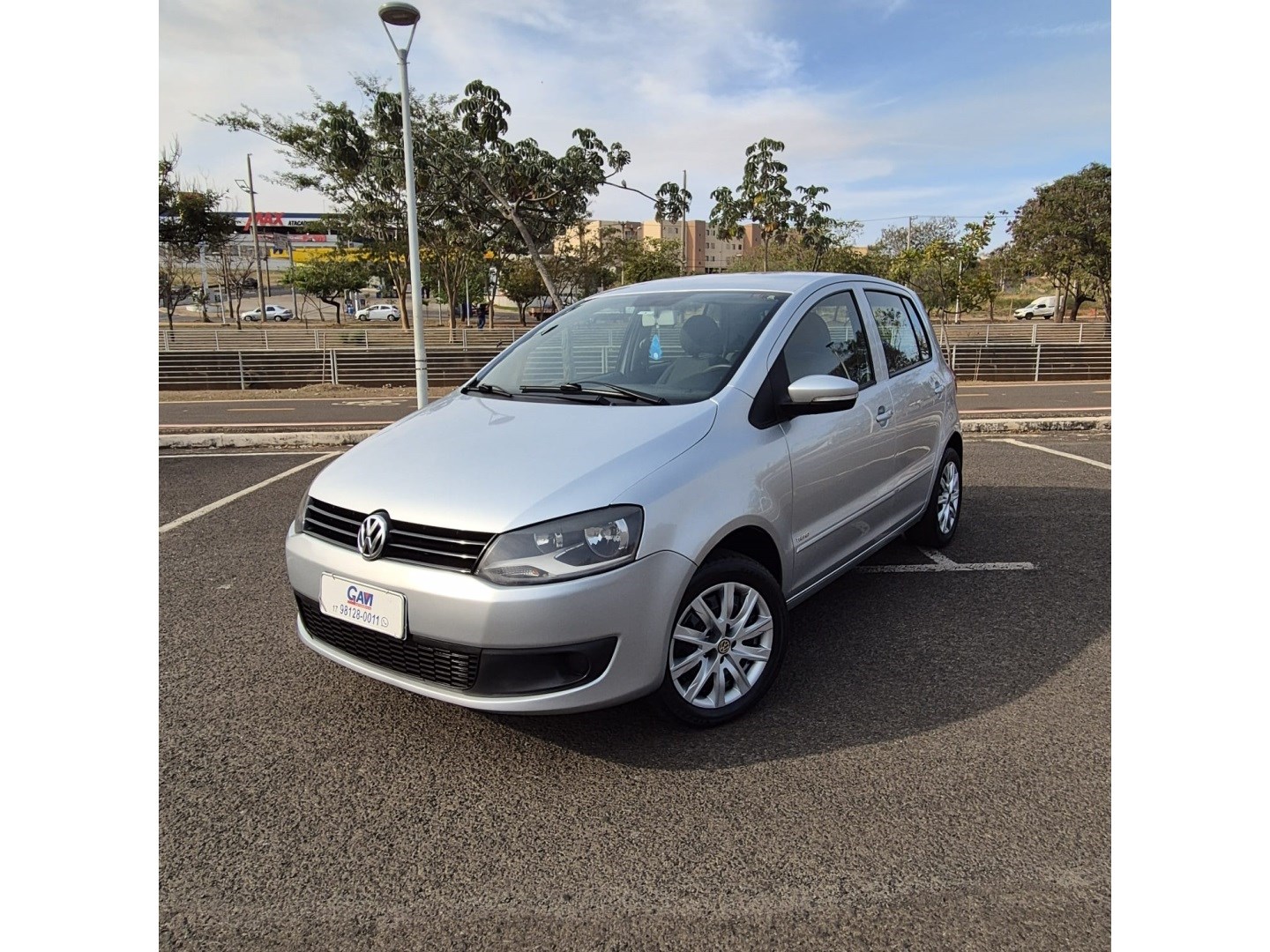 VOLKSWAGEN FOX 1.0 MI 8V FLEX 4P MANUAL