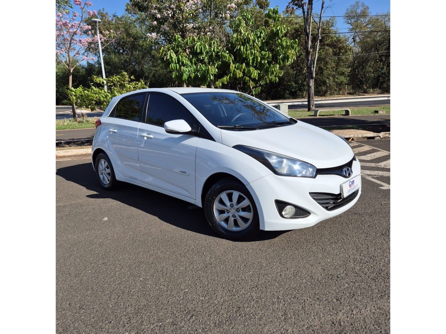 HYUNDAI HB20