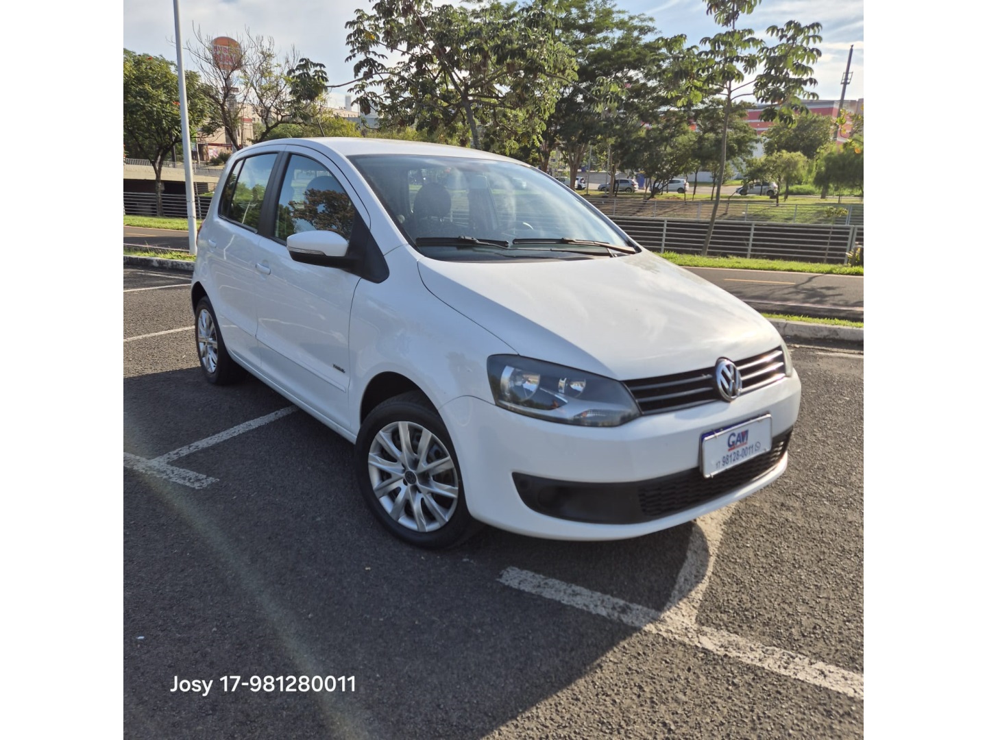 VOLKSWAGEN FOX
