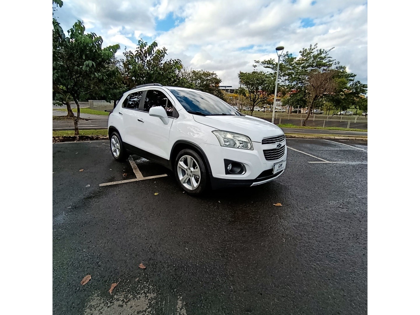 CHEVROLET TRACKER